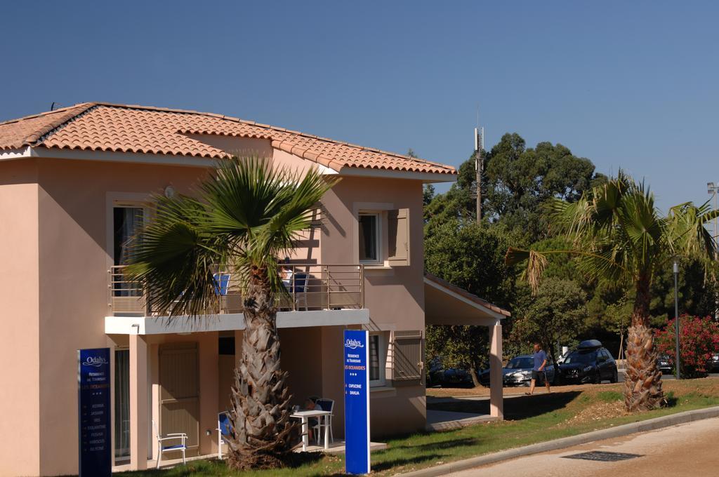 Residence Odalys Les Oceanides La Londe-les-Maures Exterior photo