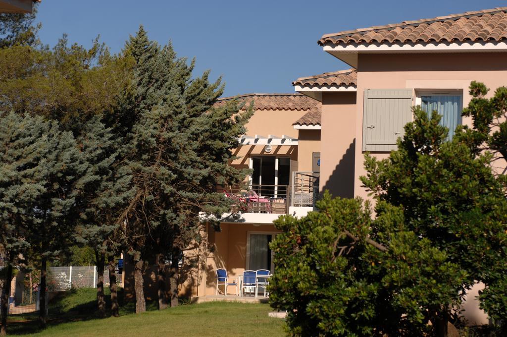 Residence Odalys Les Oceanides La Londe-les-Maures Exterior photo